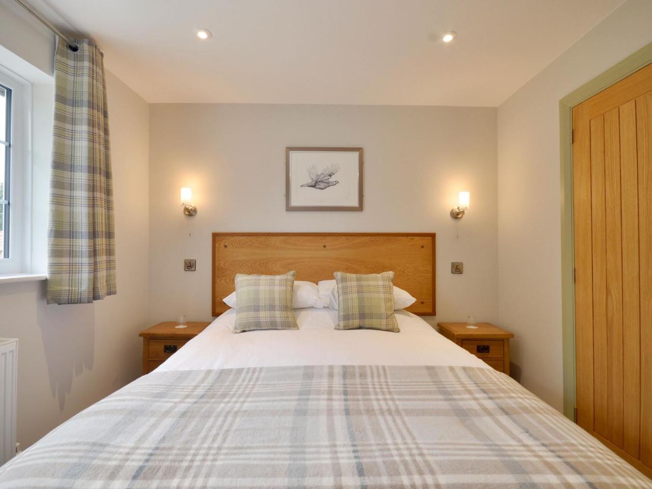 The Cayley Arms Inn Pickering Esterno foto