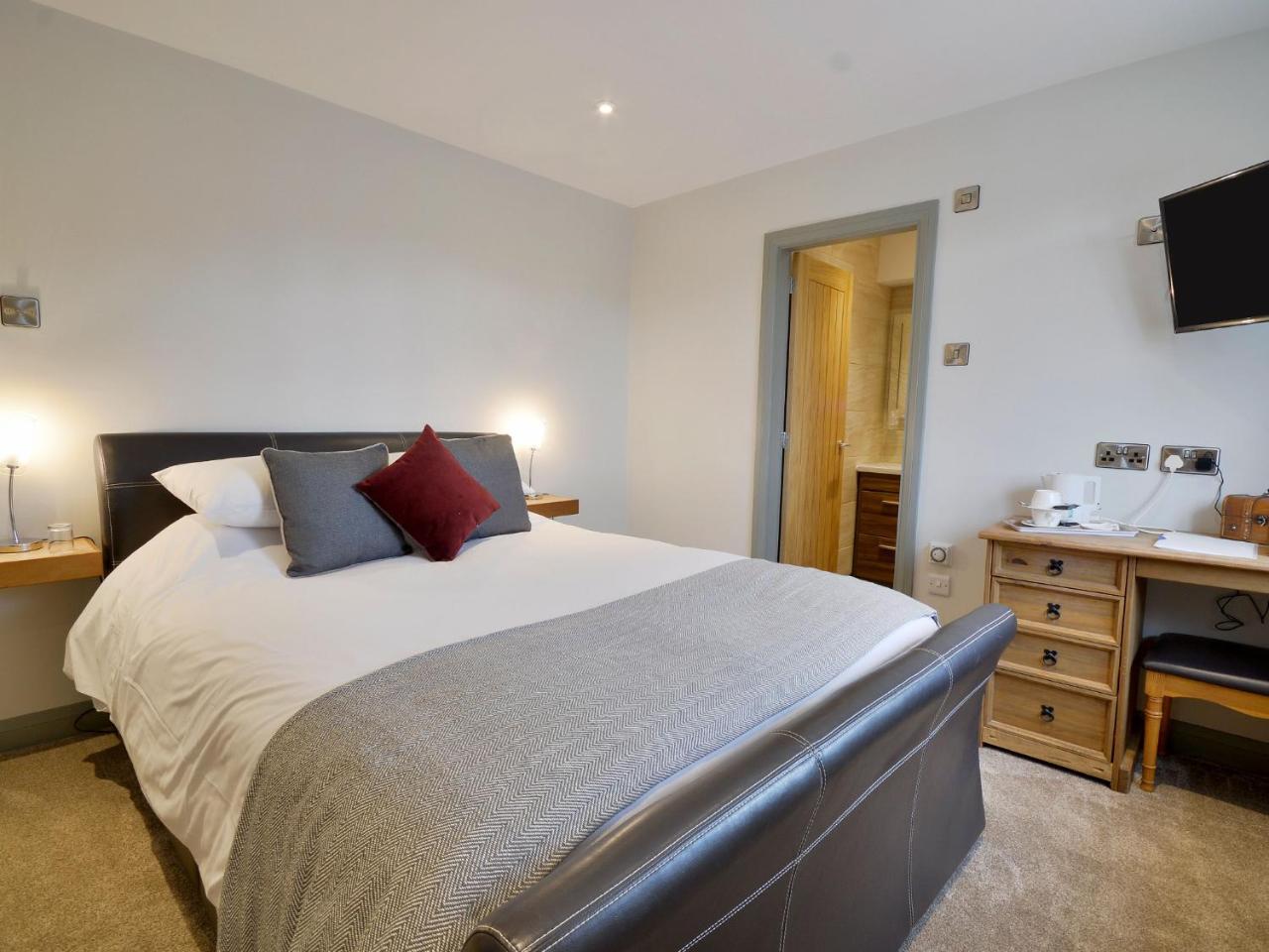 The Cayley Arms Inn Pickering Esterno foto